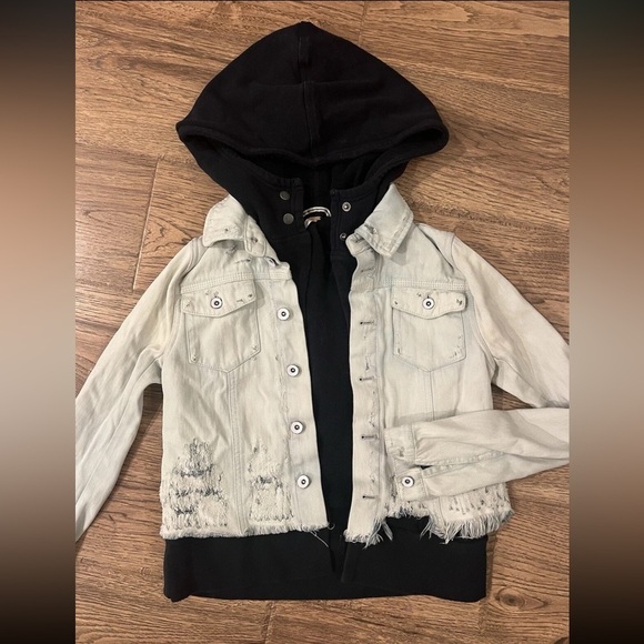 Free People Women's Double Weave Denim Jean Jacket Coat Size XS EUC - Picture 4 of 6